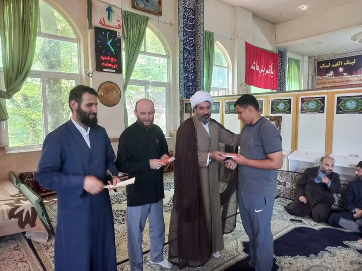 تصاویر/ اردوی دانش آموزان اتحادیه انجمن اسلامی به همراه اساتید مدرسه علمیه شهرستان آمل