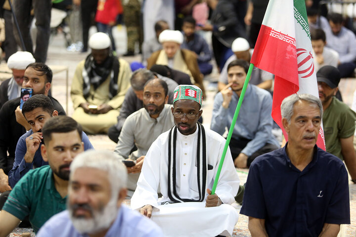 Manifestazione dei religiosi e dei fedeli sostenitori della Resistenza in sostegno agli sciiti oppressi della regione (25)
