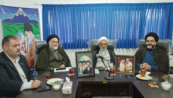 تصاویر/ برگزاری جلسه قرارگاه راهبری ائمه جمعه شهرستانهای نوشهر، چالوس و مرزن آباد