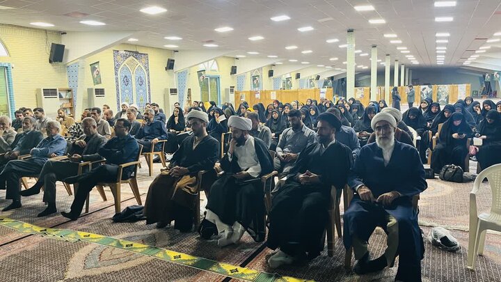 تصاویر / سلسله نشست های  نسیم حیات  مبتنی بر مفاهیم دینی و اخلاقی