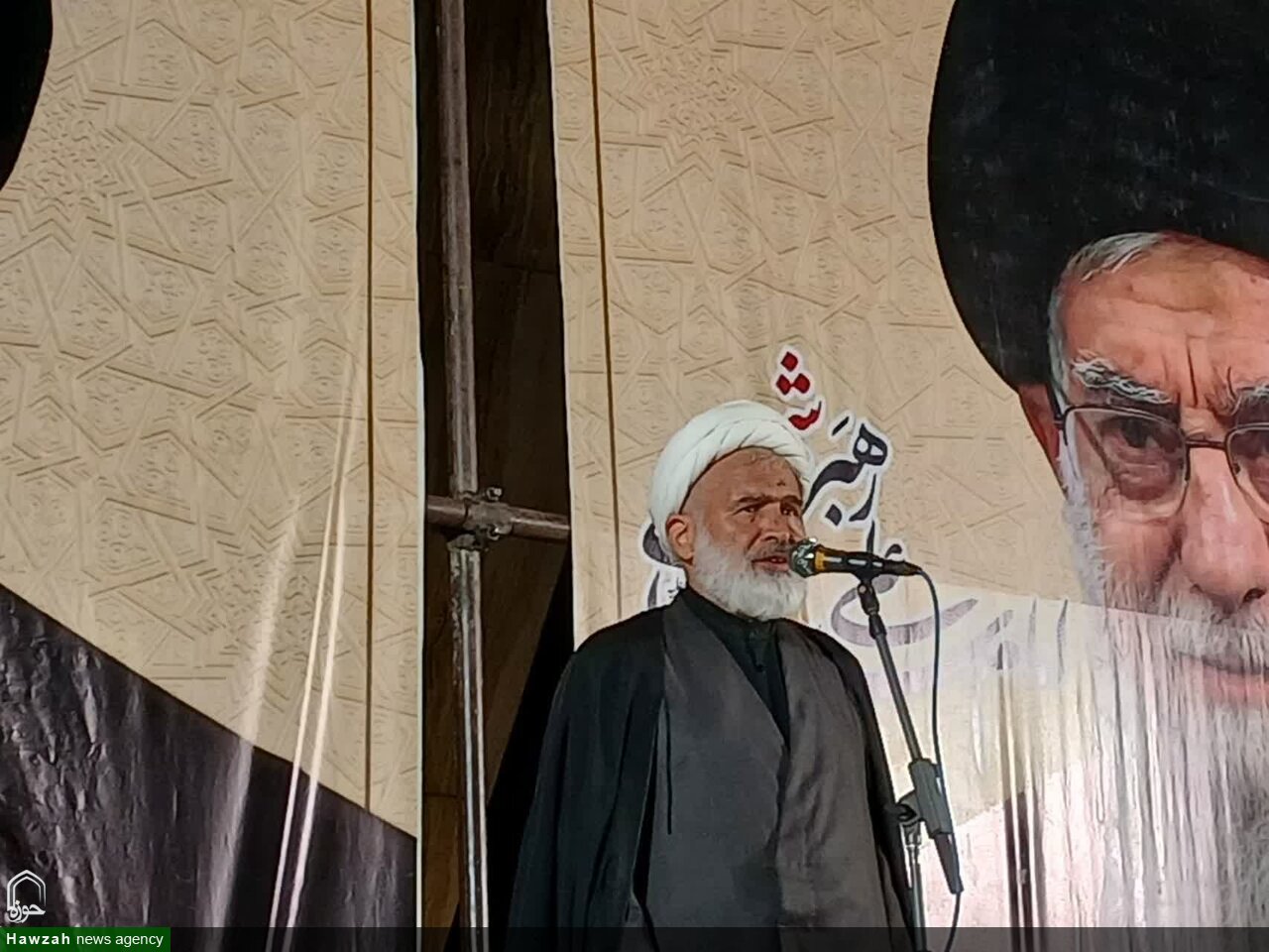حضور مردم در میدان برای تصمیم‌گیران پشت میز مذاکره، اثرگذار است