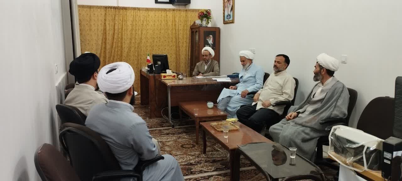 ۱۵ طرح‌نامه پژوهشی در مدرسه علمیه آیت‌الله مدنی کاشانی(ره) ارزیابی شد