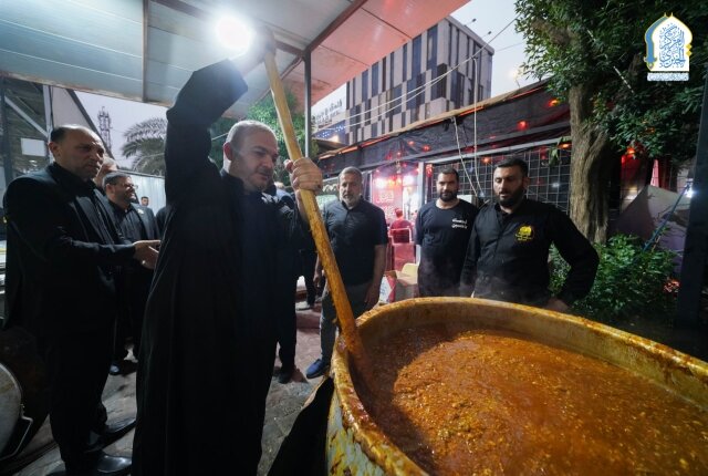 الأمانة العامة للعتبة الكاظمية تتفقد المواكب والهيئات التي تقدّم خدماتها في ذكرى شهادة الإمام الجواد (عليه السلام)