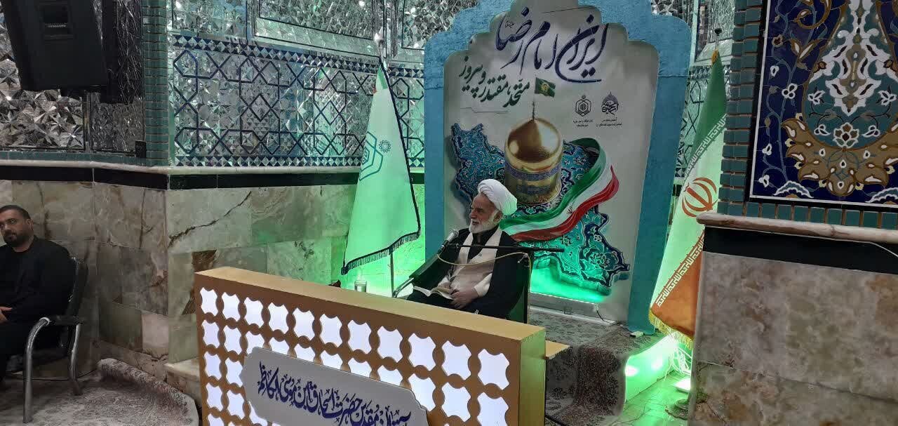 برتری کا معیار قلب سلیم اور ایمان ہے، دولت اور ظاہر نہیں: آیت اللہ دری نجف آبادی