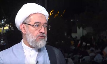 فیلم | گفت و گو با عضو هیئت علمی پژوهشگاه علوم و فرهنگ اسلامی در ویژه برنامه امت مبعوث