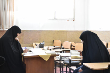 برگزاری آزمون حفظ قرآن، نهج‌البلاغه و صحیفه سجادیه در حوزه علمیه خواهران خراسان