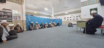کارگاه پاسخگویی به شبهات غدیر و محرم در درگزین برگزار شد + تصاویر