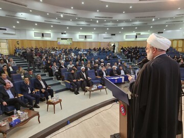تصاویر/ مراسم گرامیداشت سالگرد حضور رهبر شهید در جمع دانشگاهیان کردستان