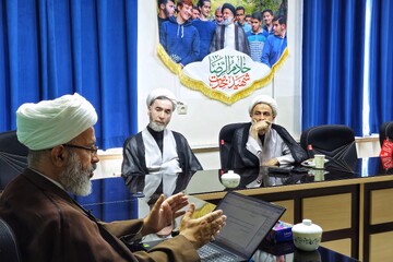 تصاویر/ نشست علمی تربیت در میدان واقع