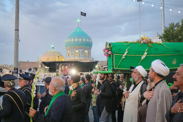 تصاویر/ دسته عزاداری هیئات مذهبی قم در سالروز شهادت امام جواد علیه‌السلام به سمت چهل اختران