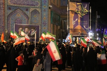 فیلم| فعالیت جهادی خواهران مبلغه تکاب در موکب جهاد تبیین