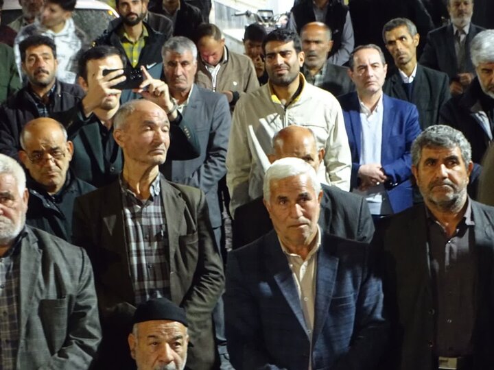 تصاویر/ تجمع مردمی در شهرستان چهاربرج در هفتاد و هفتمین شب متوالی در دفاع از نظام اسلامی