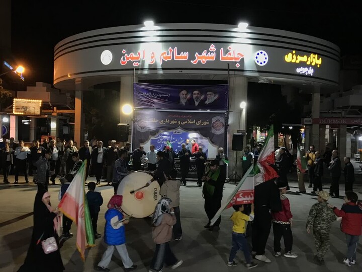 جلوه‌هایی از ایمان و همبستگی؛ «شب‌های اقتدار» جلفای ها به روایت تصویر
