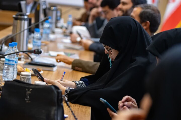 تصاویر / نشست ملی نمایندگان استانی جوامع فرهنگی قرآنی عصر