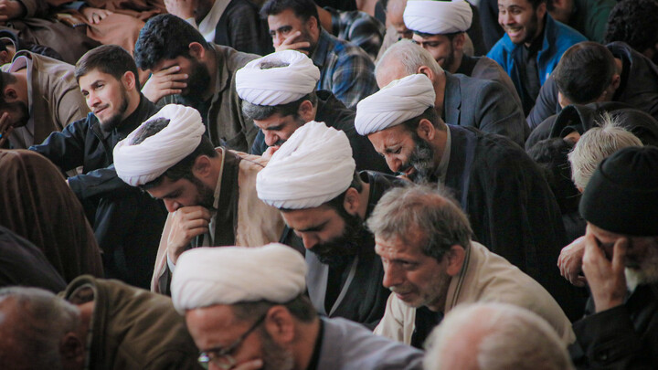 تصاویر/ مراسم شهادت امام جواد(ع) در مدرسه علمیه آخوند(ره) همدان برگزار شد