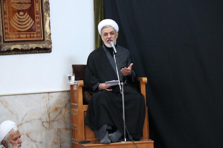 تصاویر/ مراسم عزاداری سالروز شهادت امام محمد تقی (علیه السلام) با حضور آیت الله العظمی نوری همدانی
