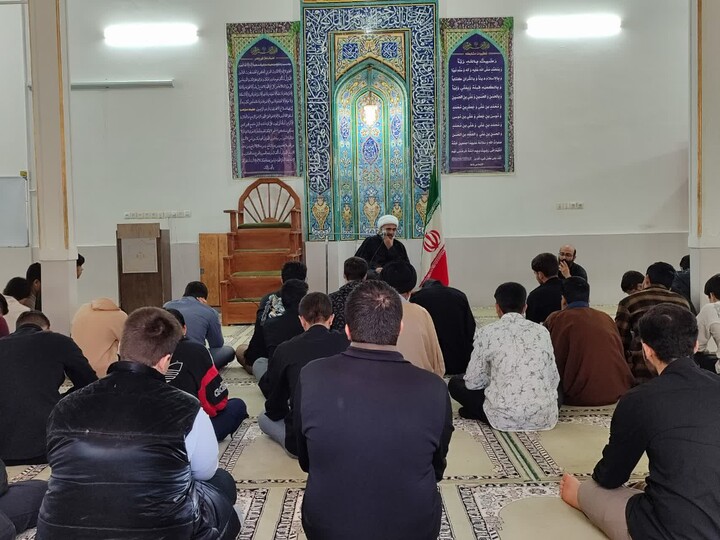 تصاویر /  مراسم عزاداری شهادت امام جواد(ع) در مدرسه علمیه ولیعصر سامن