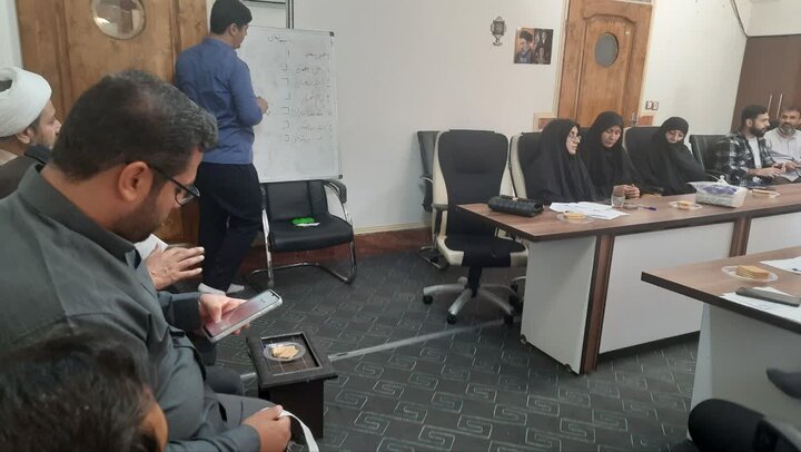 تصاویر/ مجمع عمومی و انتخابات کانون طلاب شاغل در آموزش و پرورش شهرستان قروه