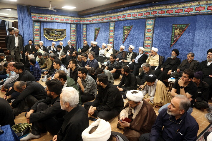تصاویر/ مراسم عزاداری شهادت حضرت امام جواد‌ علیه‌السلام در دفتر آیت الله فقیهی