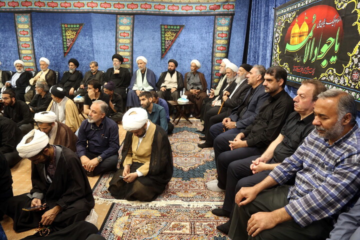 تصاویر/ مراسم عزاداری شهادت حضرت امام جواد‌ علیه‌السلام در دفتر آیت الله فقیهی