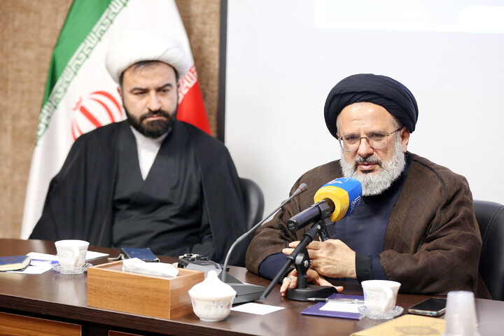 تصاویر/ نشست علمی ابعاد بین المللی منشور حوزه پیشرو و سرآمد