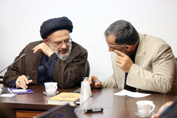 تصاویر/ نشست علمی ابعاد بین المللی منشور حوزه پیشرو و سرآمد