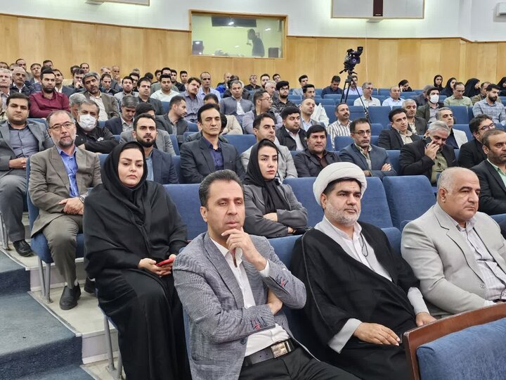 تصاویر/ مراسم گرامیداشت سالگرد حضور رهبر شهید در جمع دانشگاهیان کردستان