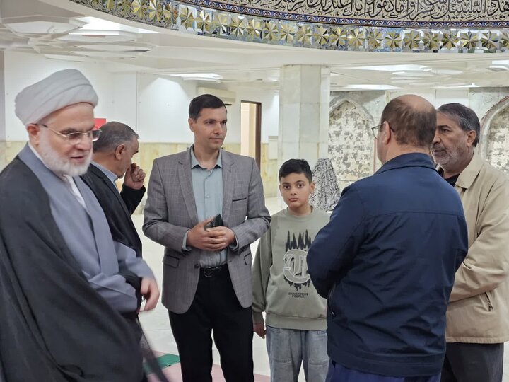 تصاویر/ بازدید نماینده ولی‌فقیه در  کردستان از مسجد مهدیه سنندج