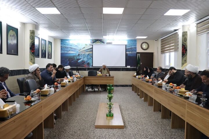 تصاویر/ برگزاری جلسه ستاد مراسم غدیر تا اربعین در چهاردانگه