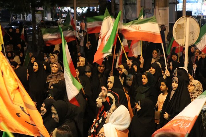 تصاویر/ هفتادونهمین اجتماع شبانه مردمی در قرچک
