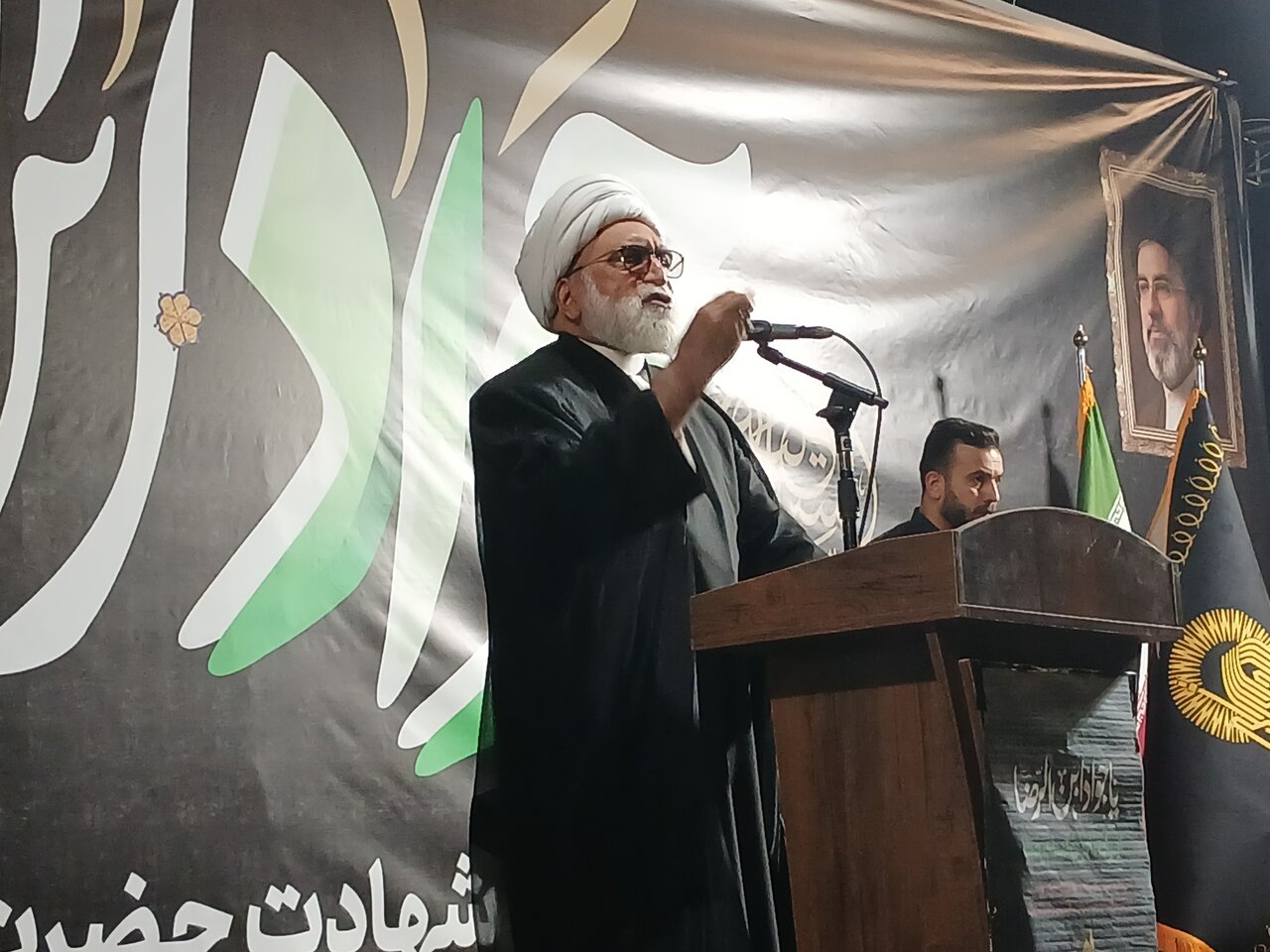 مراسم عزاداری شب شهادت امام محمدتقی(ع) همزمان با هفتادوهشتمین شب اجتماع مردمی در عرصه میدان شهدامشهد
