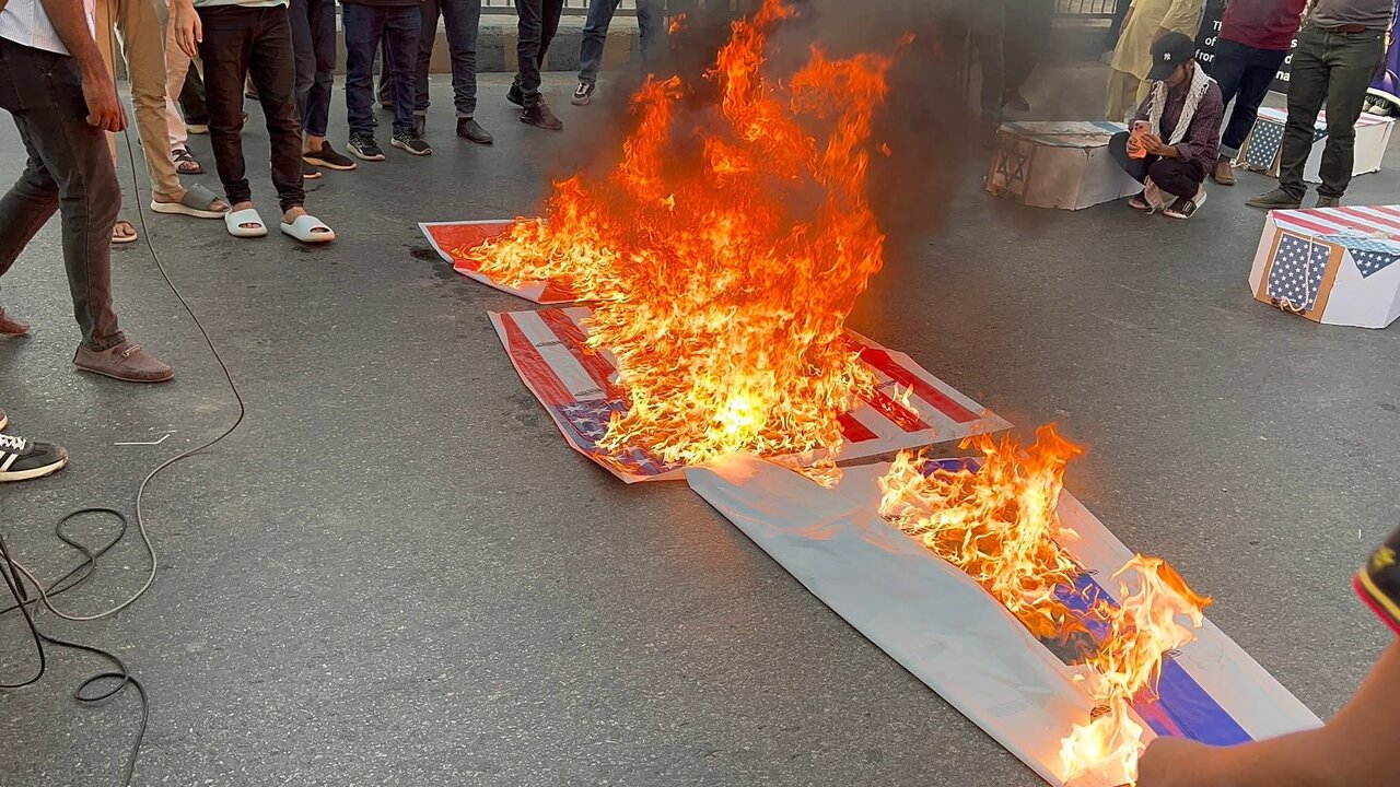 برگزاری راهپیمایی «مرگ بر آمریکا» در پاکستان + تصاویر و ویدئو