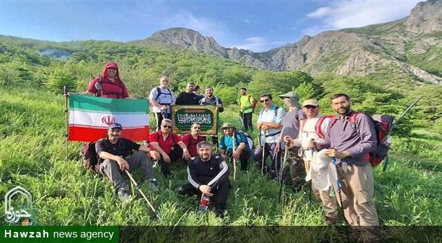 صعود گروه کوهنوردی مدیریت حوزه علمیه خراسان به قله یامان‌داغی