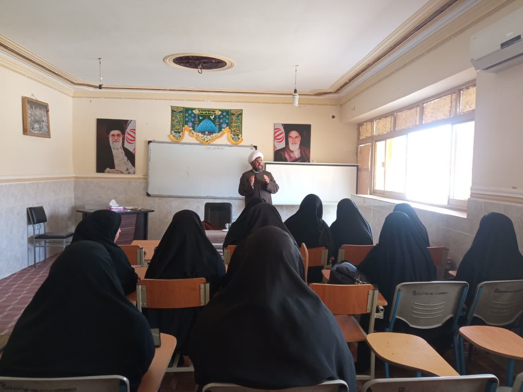 تت