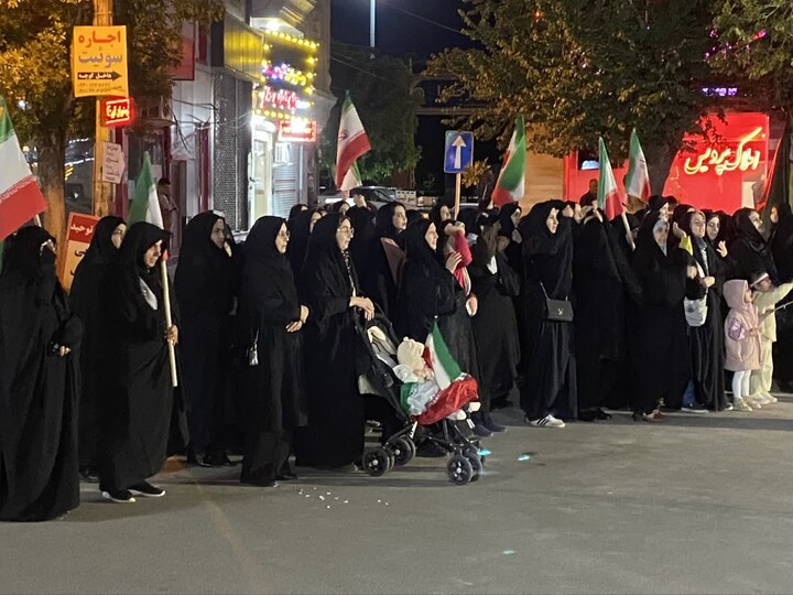 تصاویر/ هفتادونهمین اجتماع شبانه مردمی در جلفا