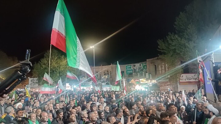 تصاویر/ هفتادونهمین اجتماع شبانه مردمی در مراغه