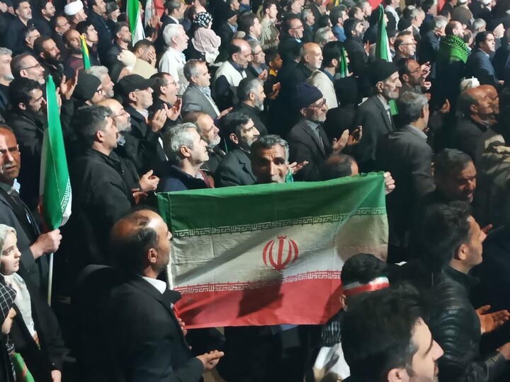 تصاویر/ هفتادونهمین اجتماع شبانه مردمی در مراغه