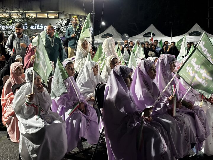 تصاویر/  اولین جشن تشرّف (تکلیف) کف خیابانی در میدان فاطمی(جهاد) تهران