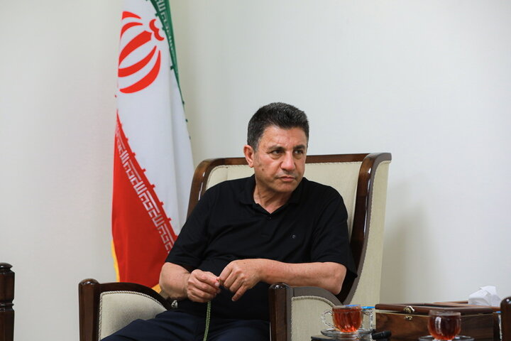 حضور امیر قلعه نویی در مسجد جمکران