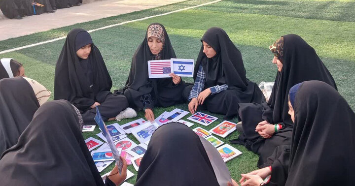 تصاویر/ برپایی موکب سیار «ایران قوی، بیجار سربلند» در شهر توپ‌آغاج