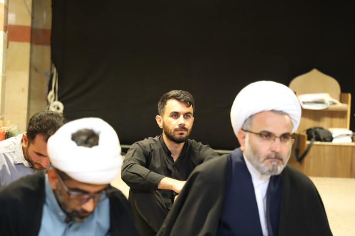 تصاویر/نشست هم اندیشی مبلغان طرح هجرت و امین شهرستان قروه