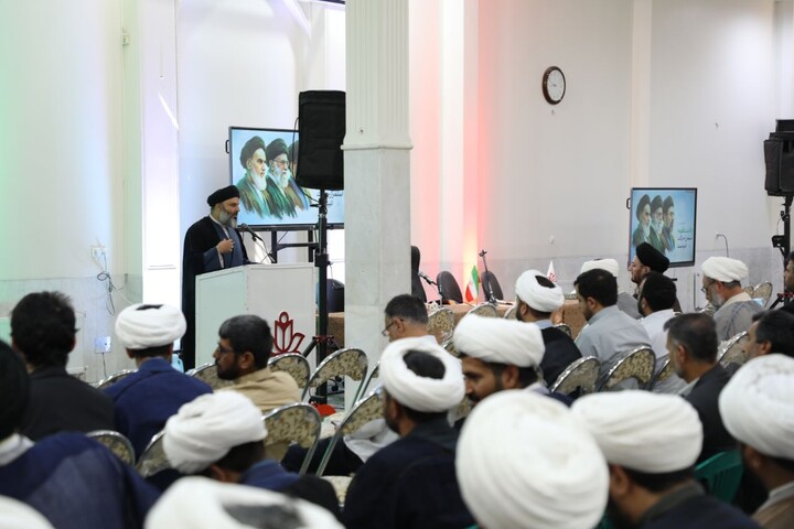 تصاویر/ همایش استانی دانش آموختگان شاغل در آموزش و پرورش برگزار شد