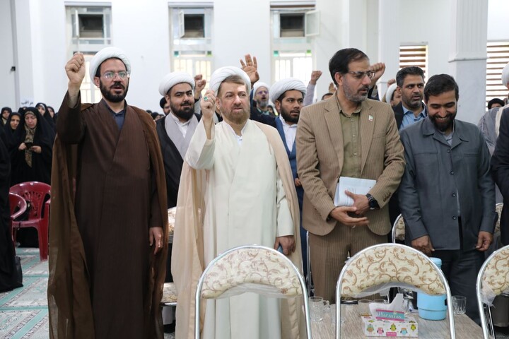 تصاویر/ همایش استانی دانش آموختگان شاغل در آموزش و پرورش برگزار شد