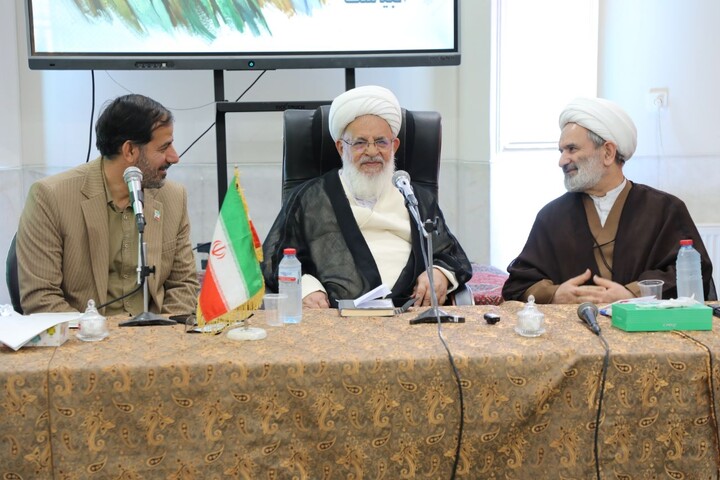 تصاویر/ همایش استانی دانش آموختگان شاغل در آموزش و پرورش برگزار شد