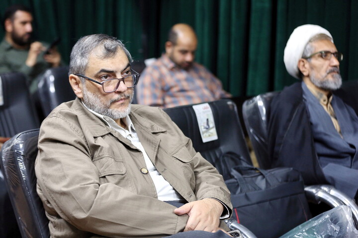 تصاویر/ آیین رونمایی و فراخوان پژوهشی مبتنی بر پیام رهبر شهید امام خامنه‌ای(ره) به کنگره بین‌المللی یکصدمین سالگشت بازتأسیس حوزه علمیه قم