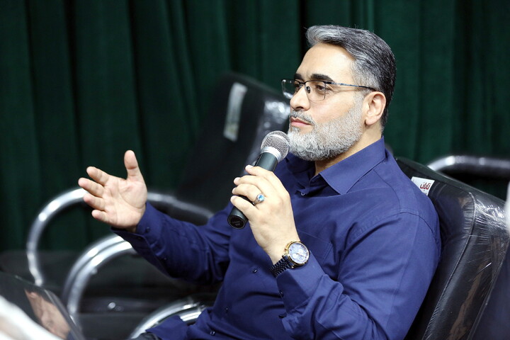 تصاویر/ آیین رونمایی و فراخوان پژوهشی مبتنی بر پیام رهبر شهید امام خامنه‌ای(ره) به کنگره بین‌المللی یکصدمین سالگشت بازتأسیس حوزه علمیه قم