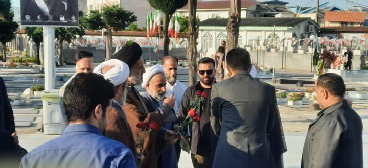 تصاویر/ نماینده ولی فقیه در سازمان بنیاد شهید کشور در بقعه متبرکه امامزاده ابراهیم (ع)