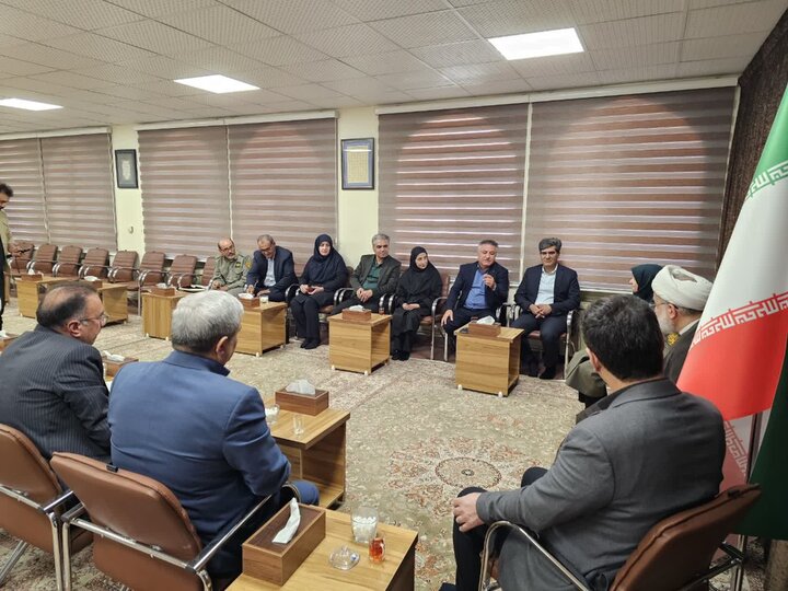 تصاویر/ دیدار معاون رئیس‌جمهور و رئیس سازمان حفاظت محیط‌زیست کشور، با نماینده ولی‌فقیه در کردستان