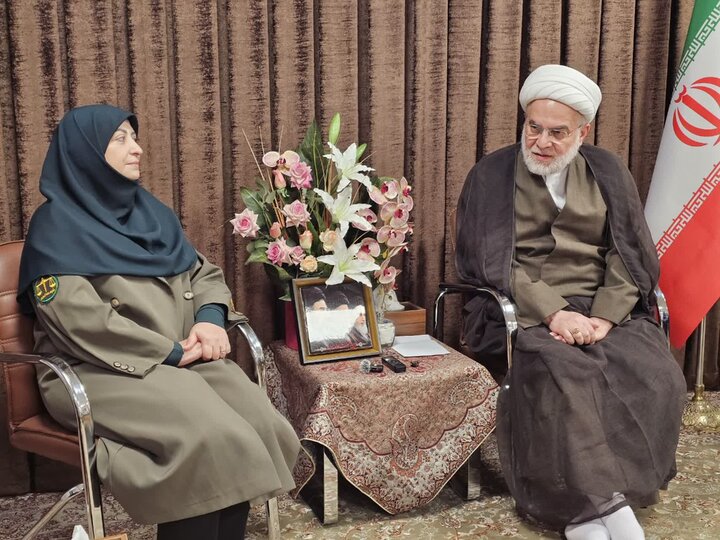 تصاویر/ دیدار معاون رئیس‌جمهور و رئیس سازمان حفاظت محیط‌زیست کشور، با نماینده ولی‌فقیه در کردستان