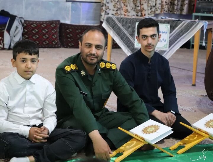 تصاویر/مراسم تجلیل از برگزیدگان طرح فجر ۲ و مربیان در شازند